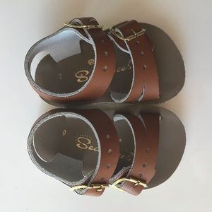 Salt Water Sun San Sandals by Hoy